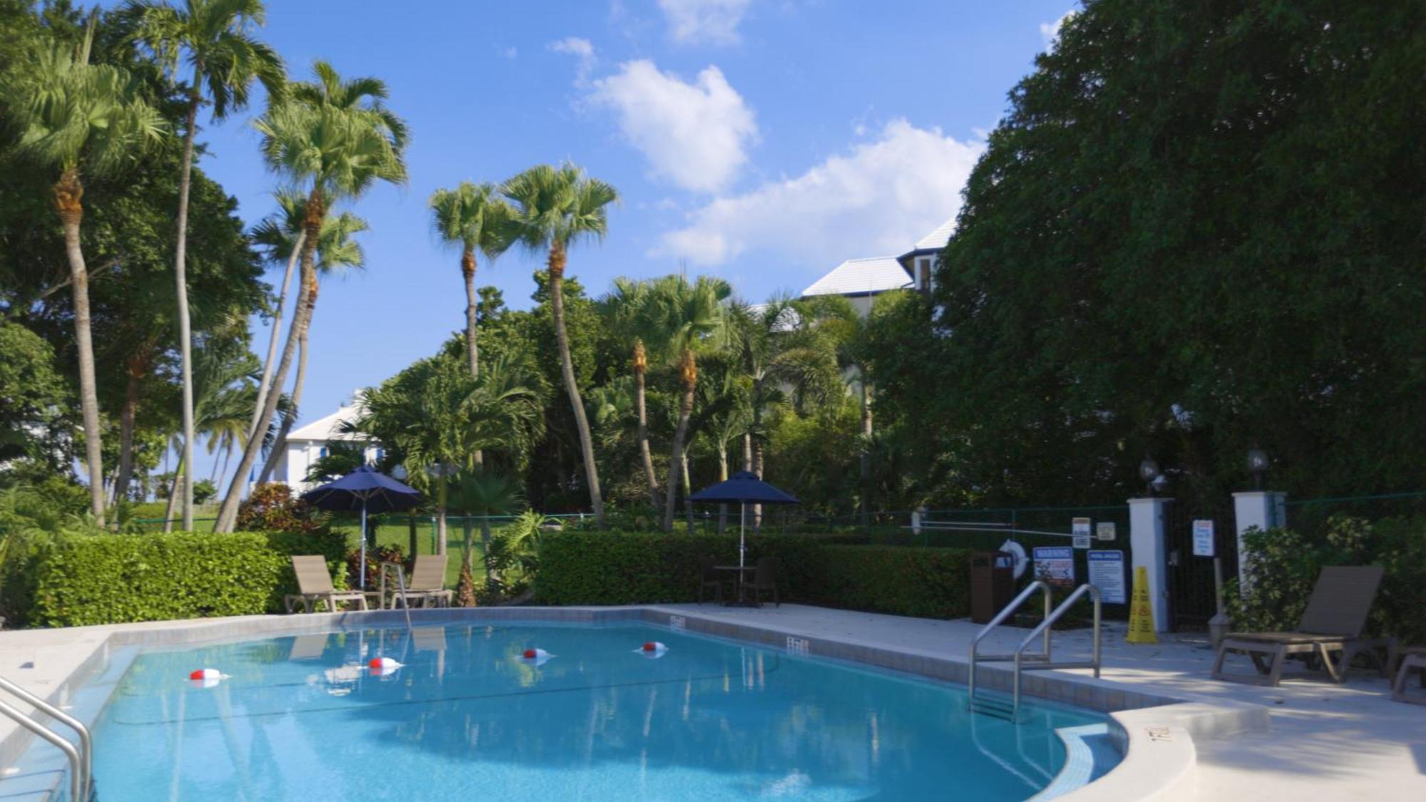 The Dover House Resort ديلراي بيتش المظهر الخارجي الصورة