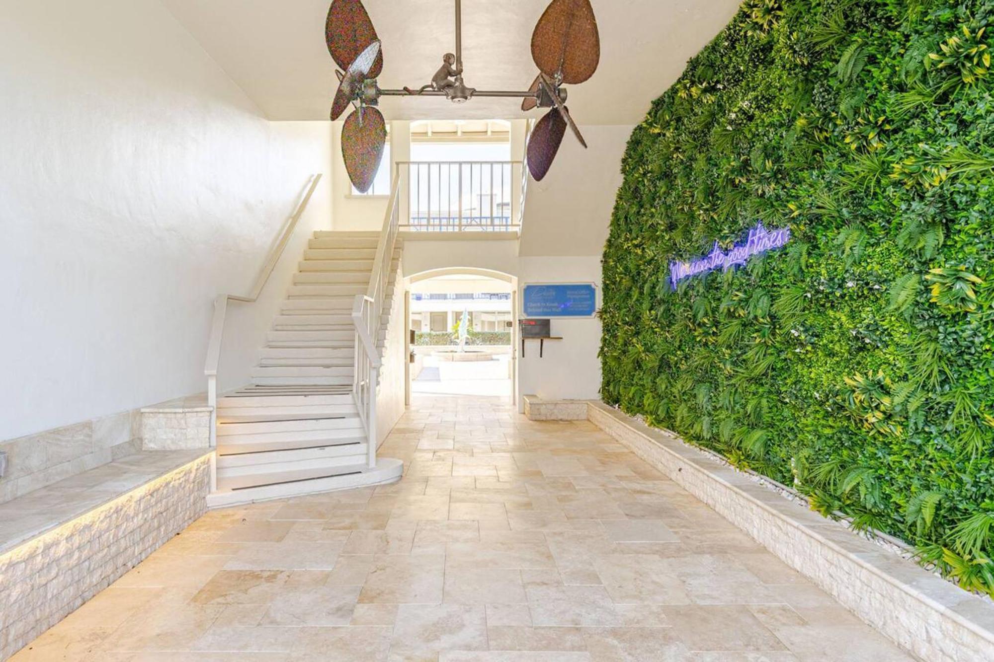 The Dover House Resort ديلراي بيتش المظهر الخارجي الصورة